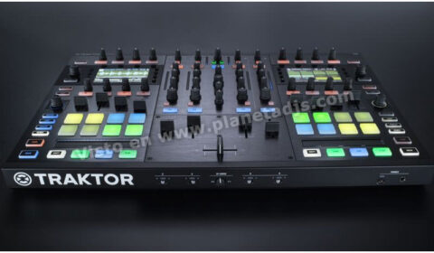 Traktor S8